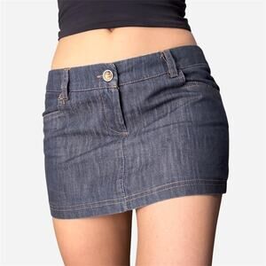 Mini low rise denim skirt dark wash